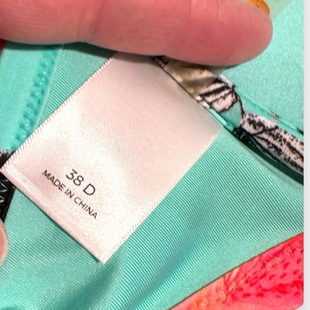 4 for $40 SALE! Shade & Shore Mesh Halter Bikini Top, Teal/Pink Floral, Size 38D - Picture 6 of 13